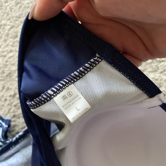 Bikini Size L - Picture 4 of 6